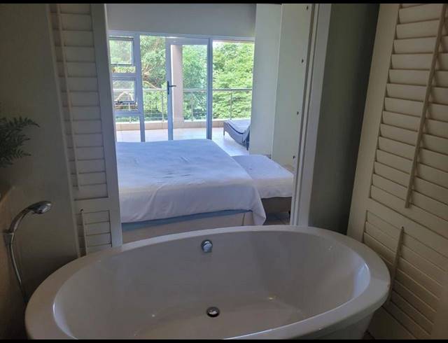 3 BEDROOM APARTMENT FOR SALE IN SHELLY BEACH